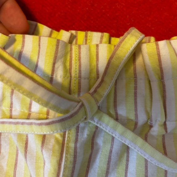 Uniqlo yellow striped cotton linen blend paper bag high rise shorts NWT - Picture 5 of 13